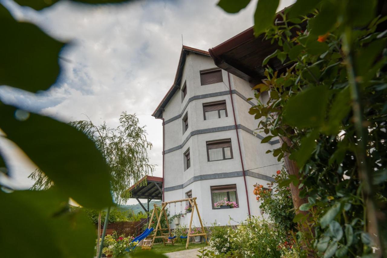 Pensiunea Xandra Hotel Corbi Luaran gambar